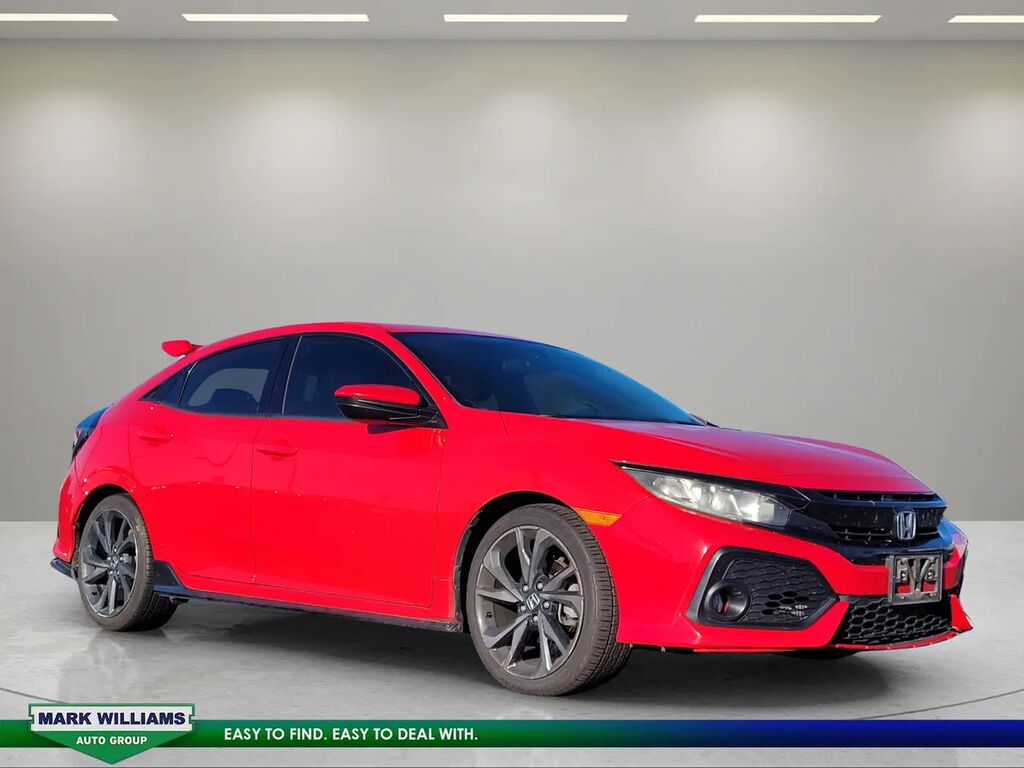 2018 Honda Civic Sport — photo 1 of 11