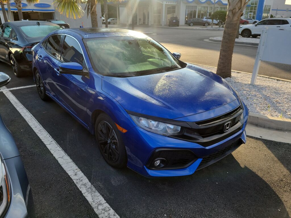 2017 Honda Civic Hatchback EX — photo 1 of 7