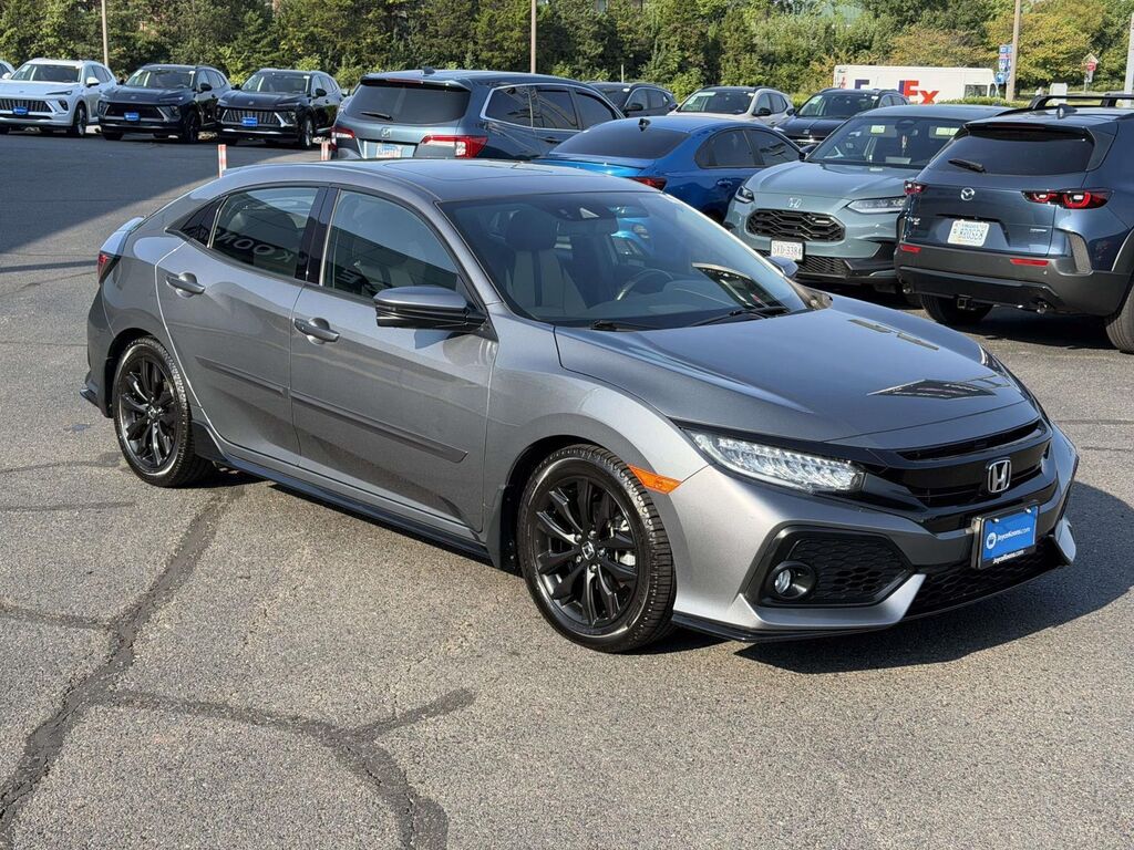 2018 Honda Civic Sport Touring — photo 1 of 13