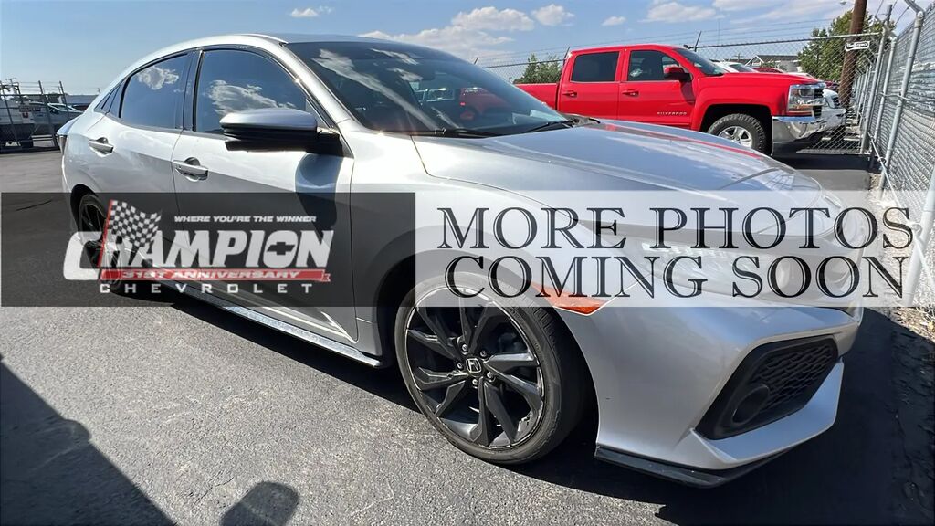2018 Honda Civic Sport Touring — photo 1 of 13