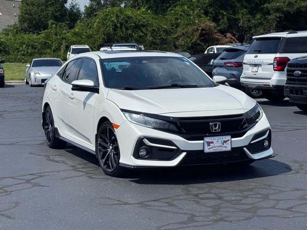2021 Honda Civic Sport Touring — photo 1 of 13