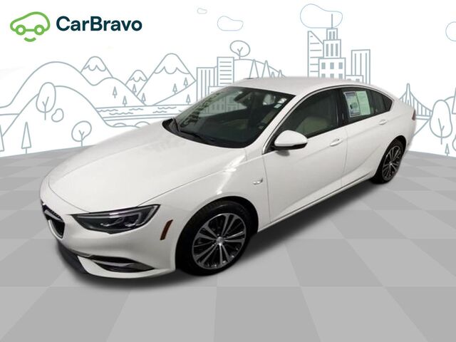 2018 Buick Regal Sportback Essence