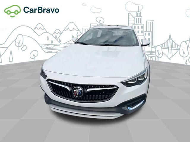 2018 Buick Regal TourX Essence