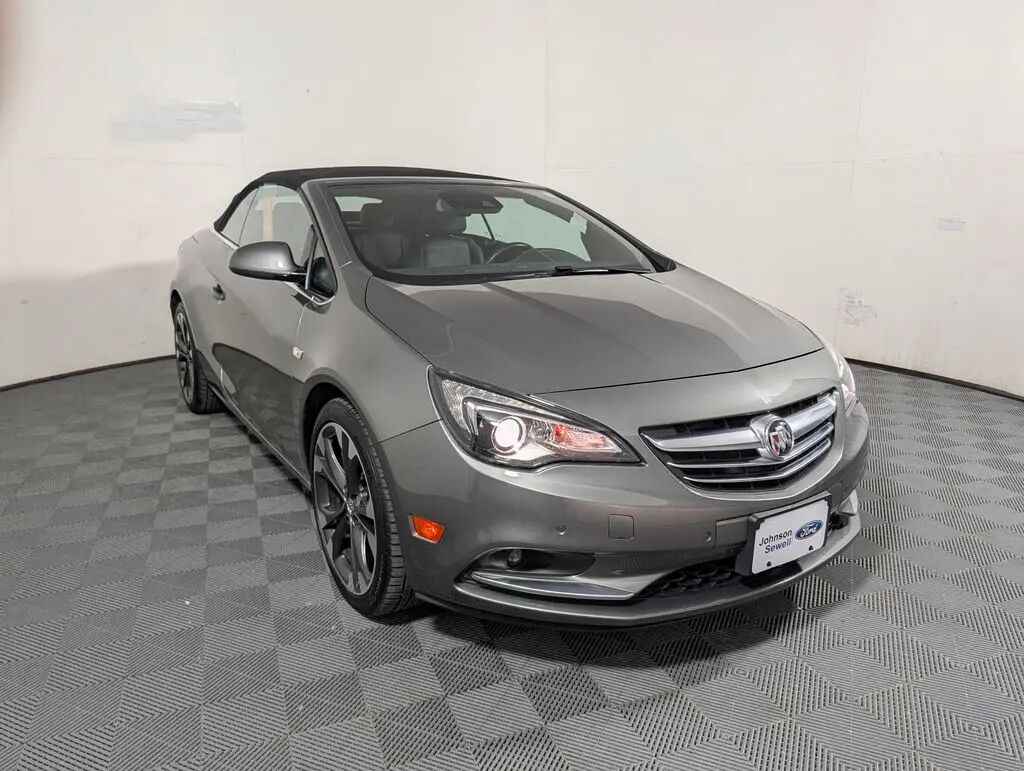 2017 Buick Cascada Premium — photo 1 of 13