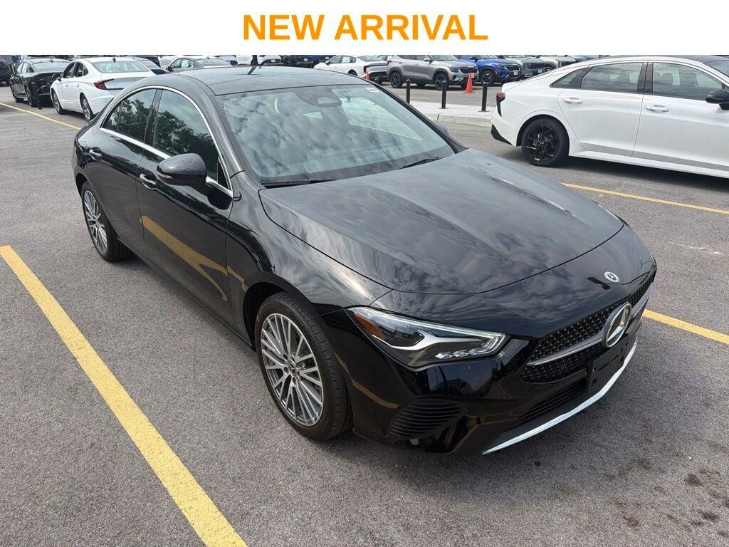 2025 Mercedes-Benz CLA CLA 250 4MATIC — photo 1 of 35