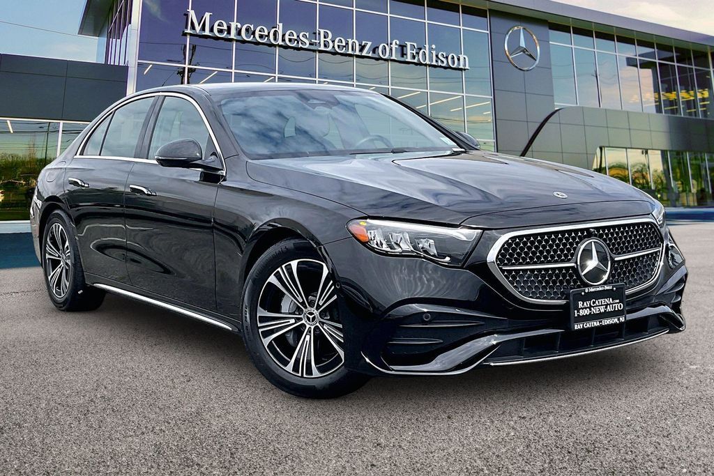 2026 Mercedes-Benz E-Class E 350 — photo 1 of 13
