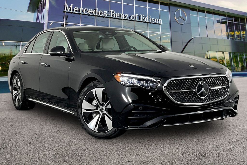 2026 Mercedes-Benz E-Class E 350 — photo 1 of 13
