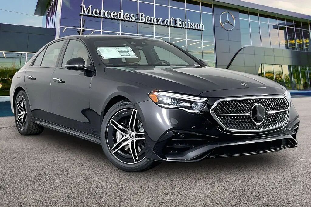 2026 Mercedes-Benz E-Class E 450 4MATIC — photo 1 of 13