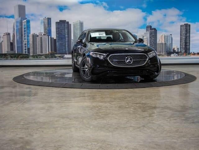 2027 Mercedes-Benz E-Class E 450 4MATIC — photo 1 of 13