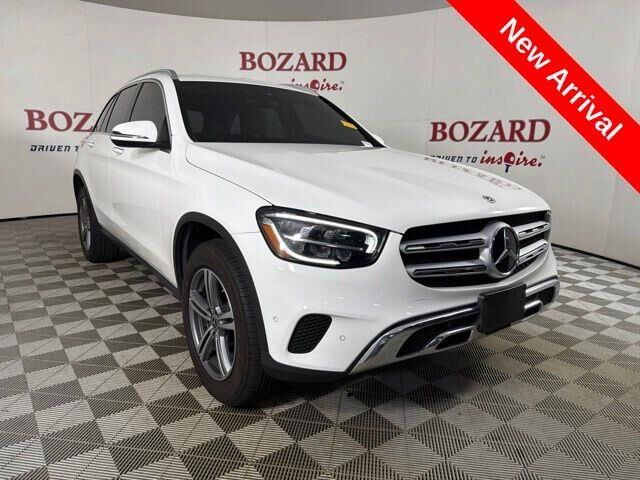 2021 Mercedes-Benz GLC GLC 300 — photo 1 of 13