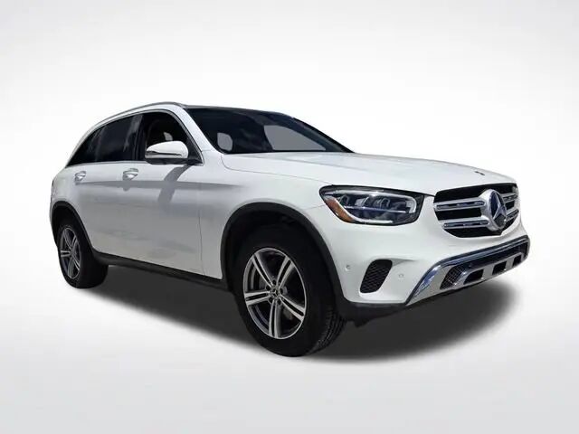 2022 Mercedes-Benz GLC GLC 300 — photo 1 of 13