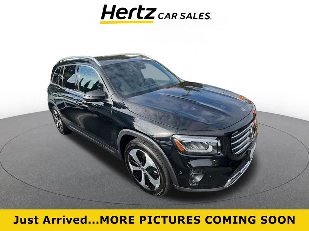 2025 Mercedes-Benz GLB GLB 250 — photo 1 of 5