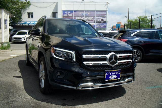 2021 Mercedes-Benz GLB GLB 250 4MATIC — photo 1 of 13