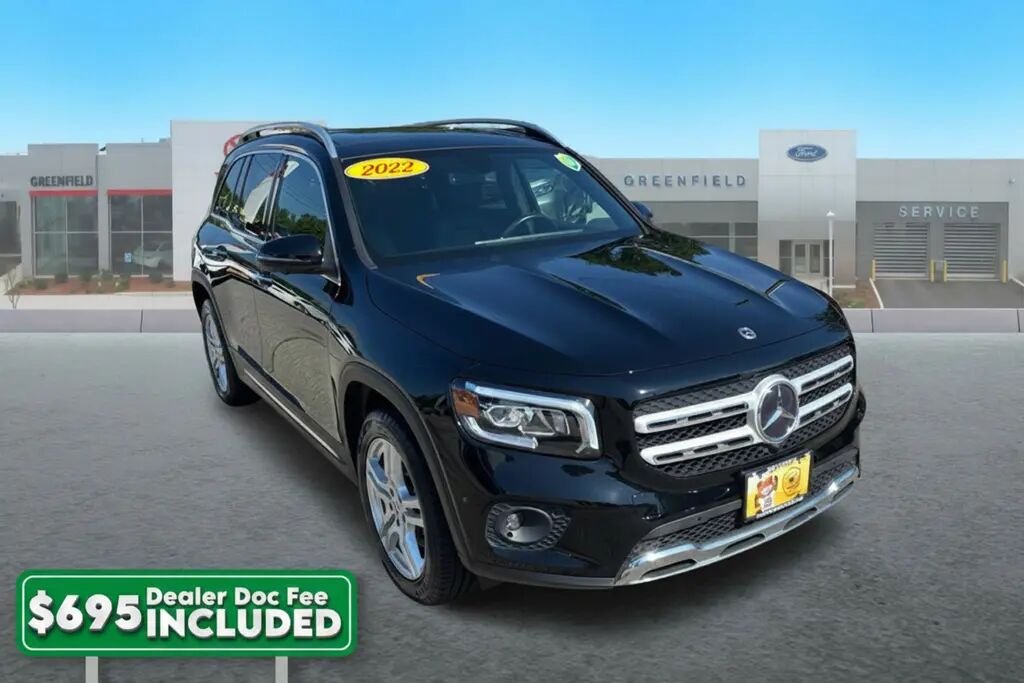 2022 Mercedes-Benz GLB GLB 250 4MATIC — photo 1 of 13