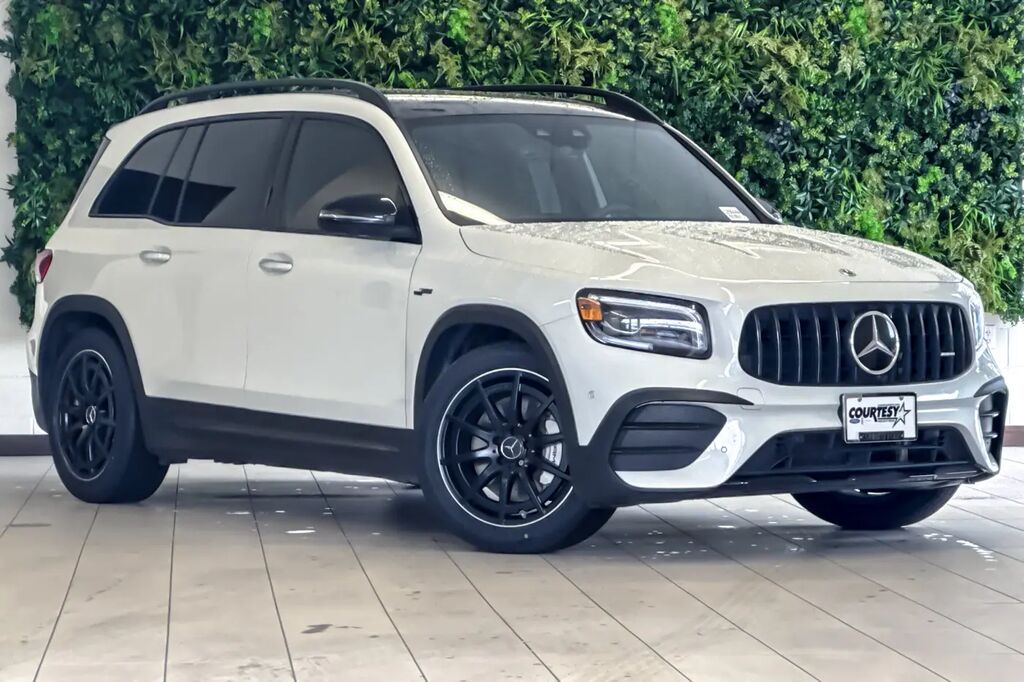 2023 Mercedes-Benz GLB AMG GLB 35 — photo 1 of 13