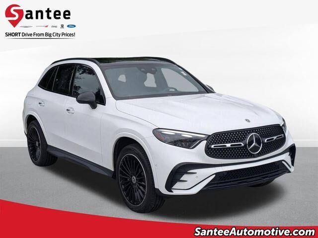 2023 Mercedes-Benz GLC GLC 300 — photo 1 of 13