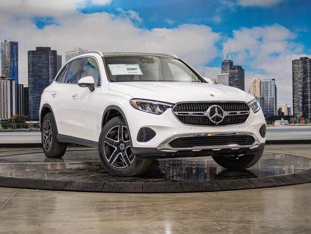 2026 Mercedes-Benz GLC GLC 300 4MATIC — photo 1 of 4