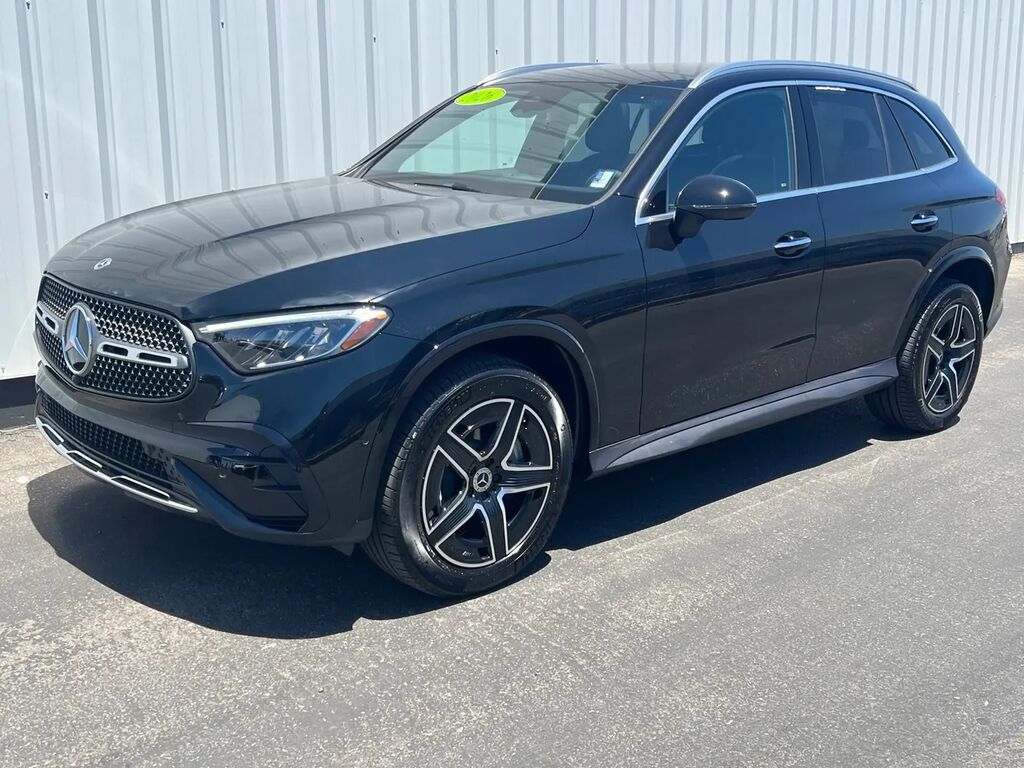 2026 Mercedes-Benz GLC GLC 300 4MATIC — photo 1 of 13