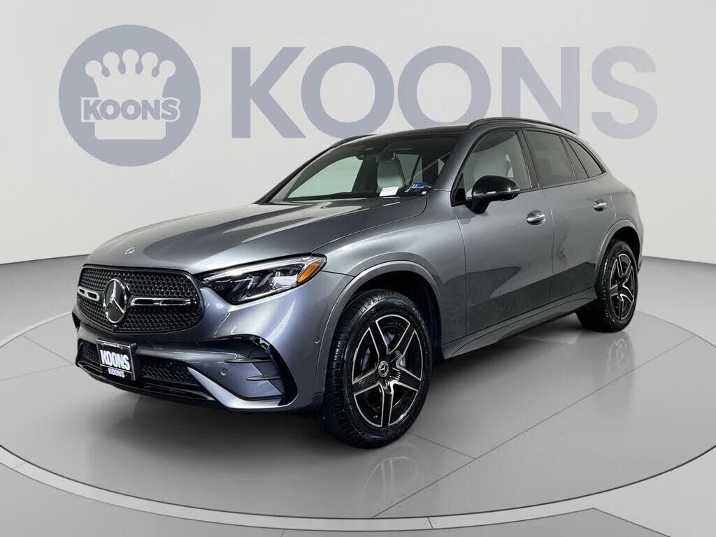 2023 Mercedes-Benz GLC GLC 300 4MATIC — photo 1 of 1