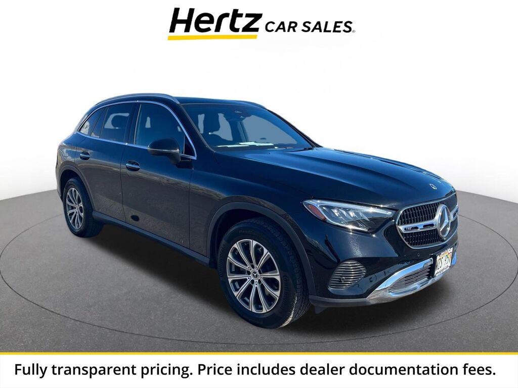 2024 Mercedes-Benz GLC GLC 300 — photo 1 of 13