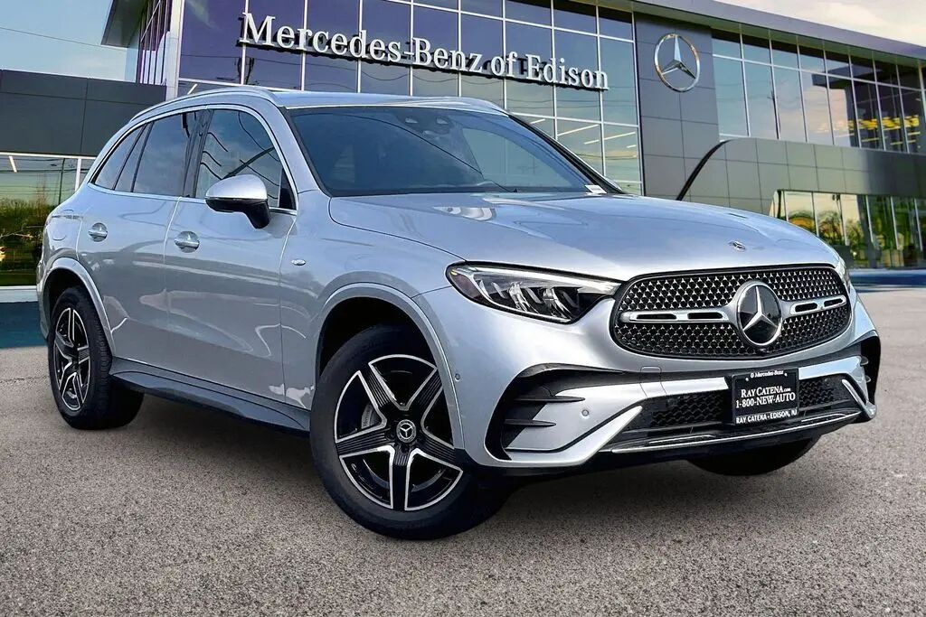 2025 Mercedes-Benz GLC GLC 350e 4MATIC — photo 1 of 13