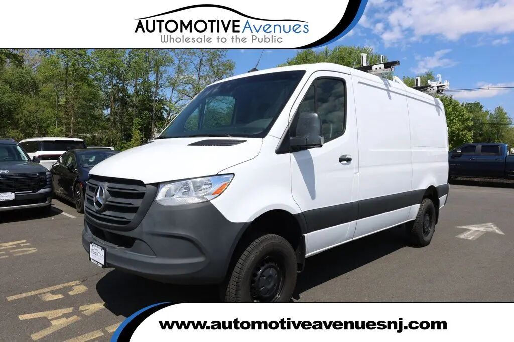 2022 Mercedes-Benz Sprinter 2500 — photo 1 of 13