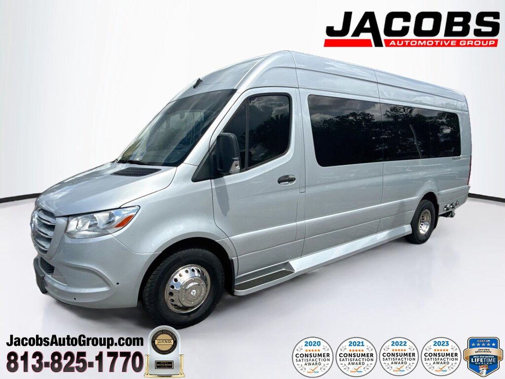 2021 Mercedes-Benz Sprinter Cargo Van ULTIMATE TOYS ULTIMATE COACH E — photo 1 of 13