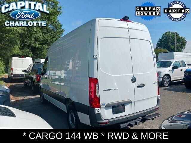 2025 Mercedes-Benz Sprinter 2500