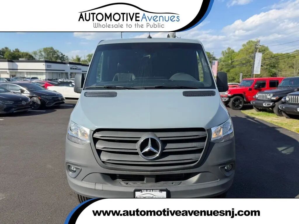 2024 Mercedes-Benz Sprinter 2500 — photo 1 of 13