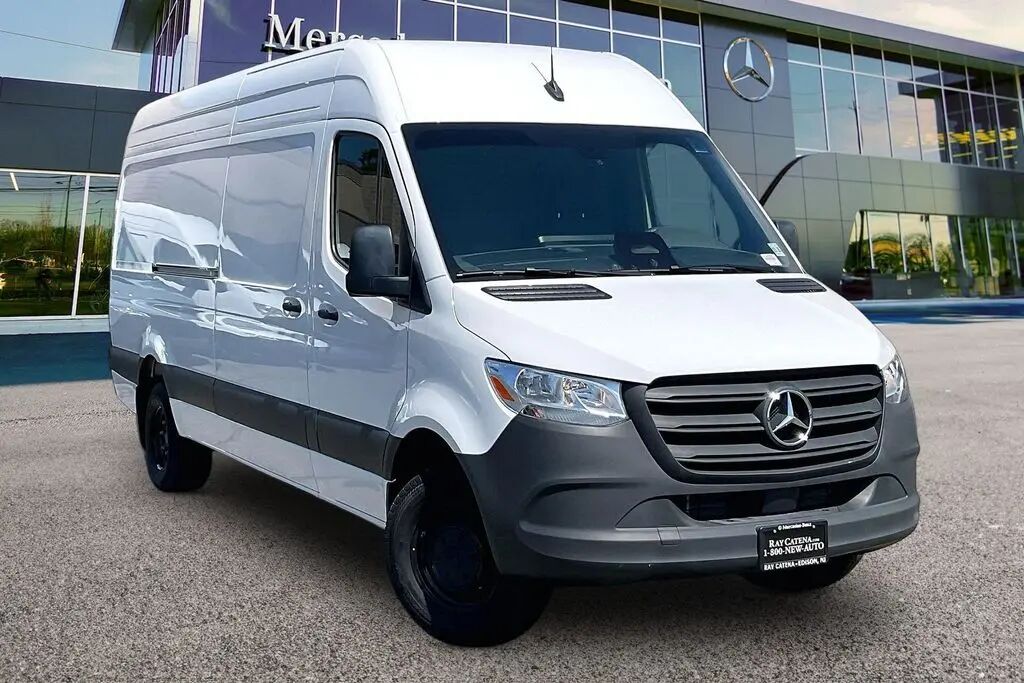 2026 Mercedes-Benz Sprinter 3500 — photo 1 of 13