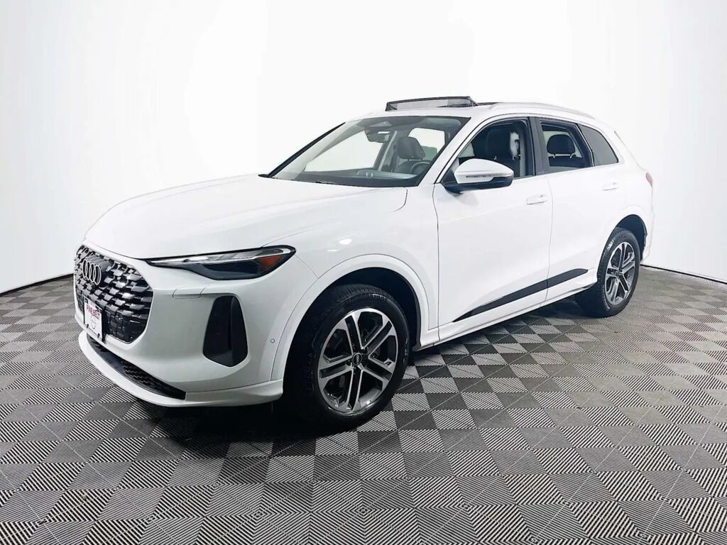 2025 Audi All-new Q5 quattro Premium TFSI — photo 1 of 13