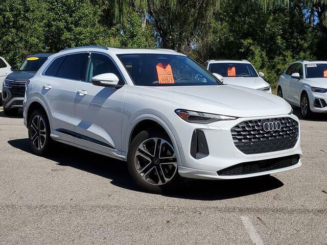 2025 Audi All-new Q5 quattro Premium TFSI