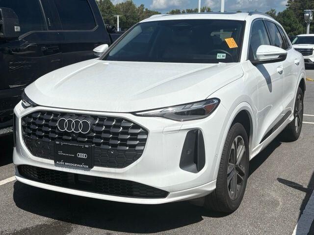 2025 Audi All-new Q5 quattro Premium TFSI