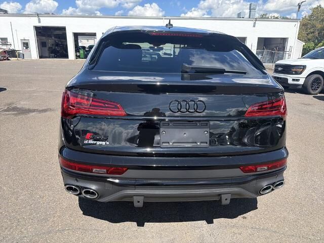 2024 Audi SQ5 Sportback 3.0T quattro Premium Plus
