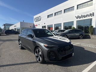 2025 Audi SQ5 PREMIUM PLUS