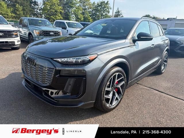 2025 Audi SQ6 e-tron quattro Premium Plus — photo 1 of 13