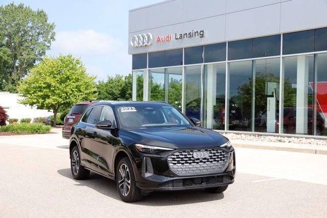 2025 Audi All-new Q5 quattro Premium Plus TFSI