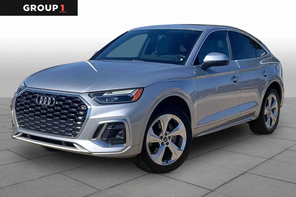 2022 Audi Q5 Sportback quattro S line Prem Plus 45 TFSI — photo 1 of 3