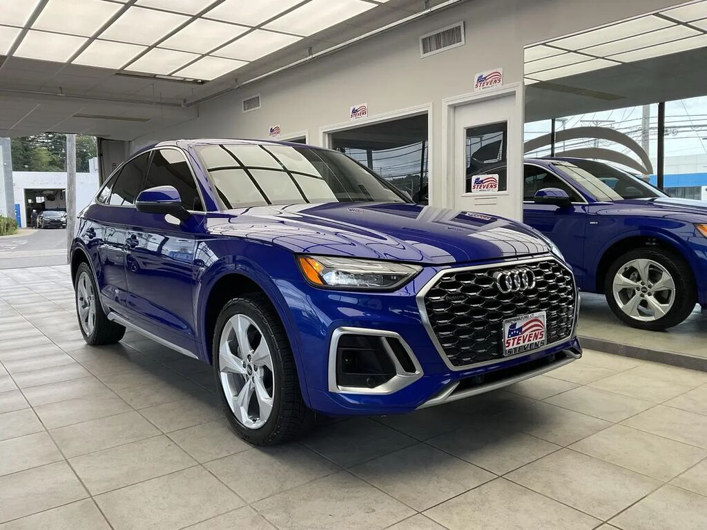 2021 Audi Q5 Sportback quattro Premium Plus 45 TFSI — photo 1 of 13