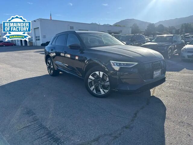 2023 Audi e-tron quattro Premium