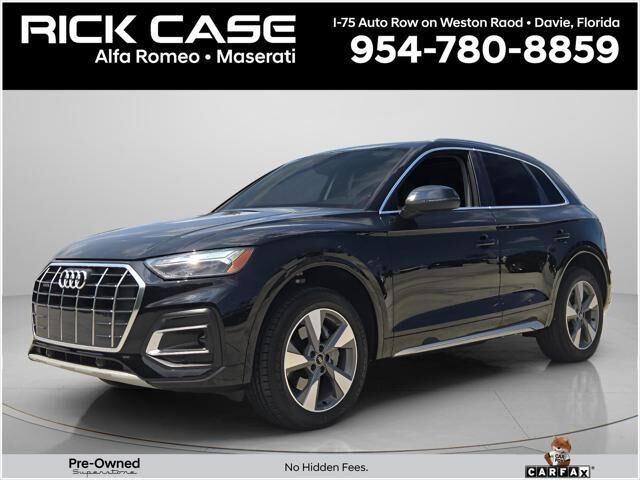 2023 Audi Q5 quattro Premium 40 TFSI