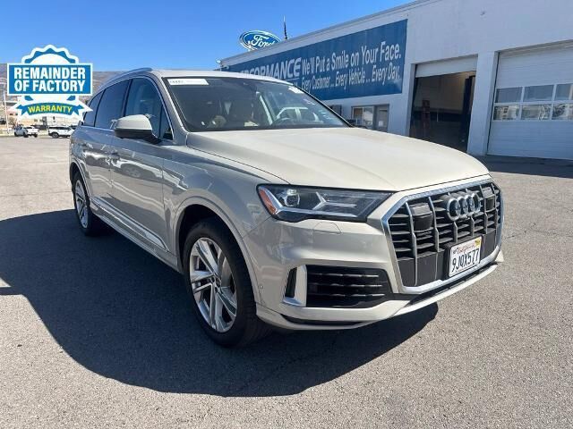 2023 Audi Q7 quattro Premium 45 TFSI