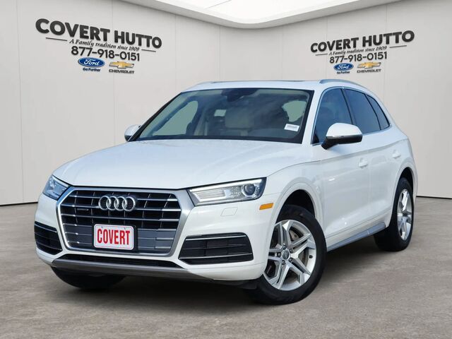 2019 Audi Q5 quattro Premium 45 TFSI