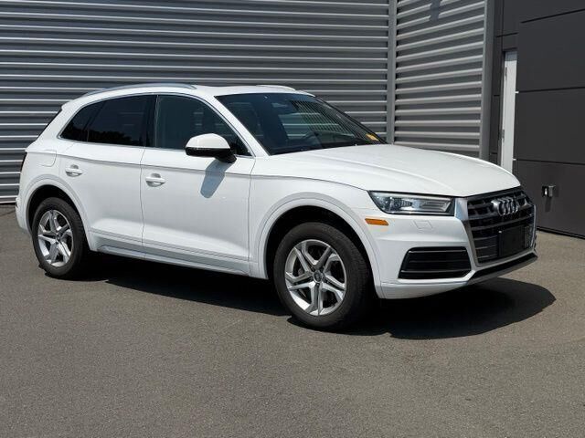 2019 Audi Q5 quattro Premium 45 TFSI