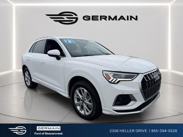 2023 Audi Q3 quattro Premium 40 TFSI