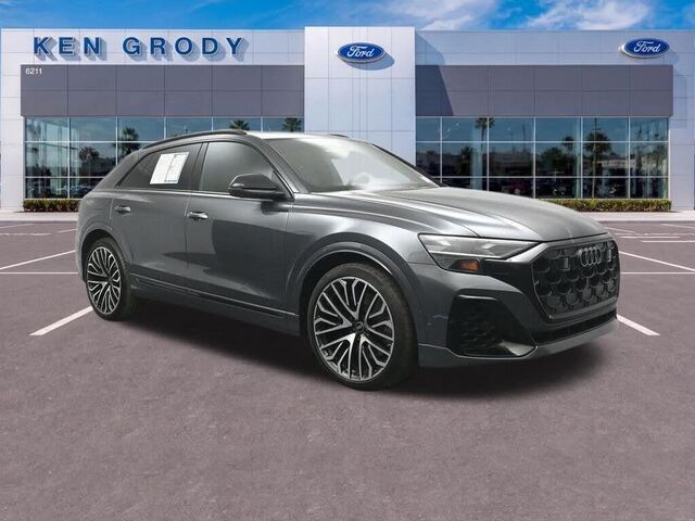 2025 Audi SQ8 4.0T quattro Premium Plus