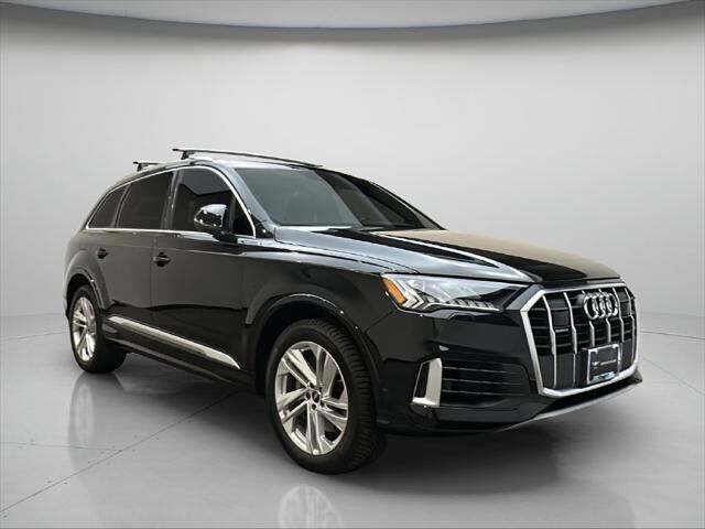 2023 Audi Q7 quattro Premium 55 TFSI