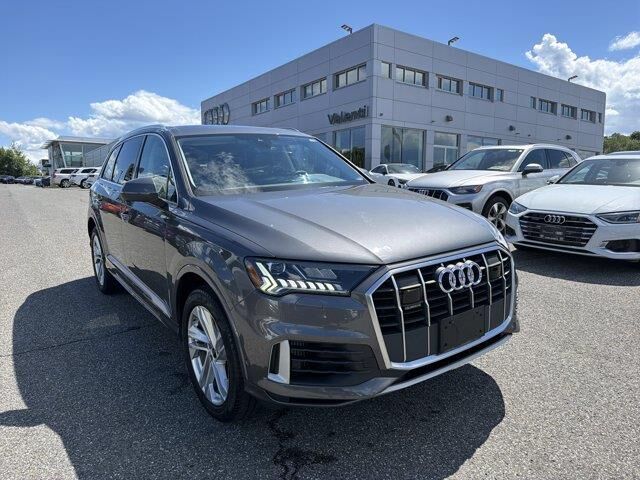 2023 Audi Q7 quattro Premium 55 TFSI