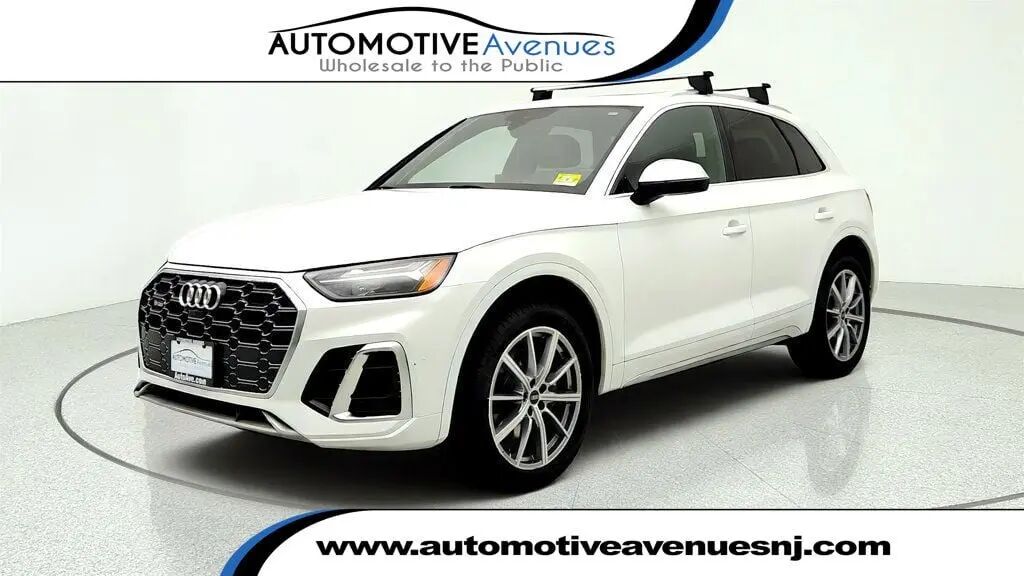 2021 Audi SQ5 3.0T quattro Premium Plus — photo 1 of 13