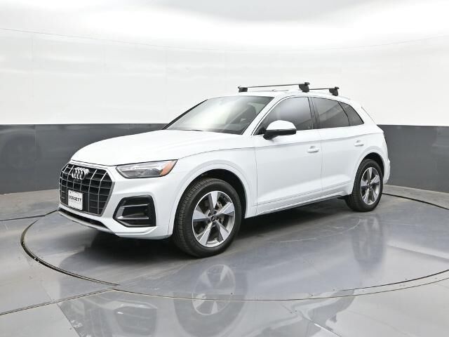 2022 Audi Q5 quattro Premium Plus 40 TFSI